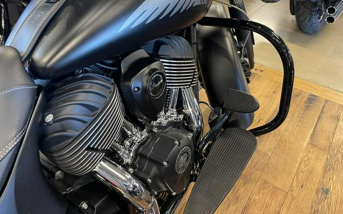 2018 Indian Motorcycle® Chieftain® Dark Horse® ABS Thunder Black Smoke