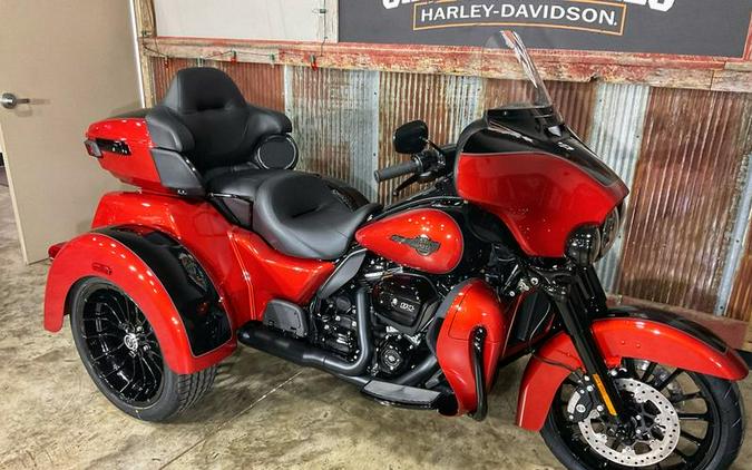 2025 Harley-Davidson® FLHTCUTG - Tri Glide® Ultra