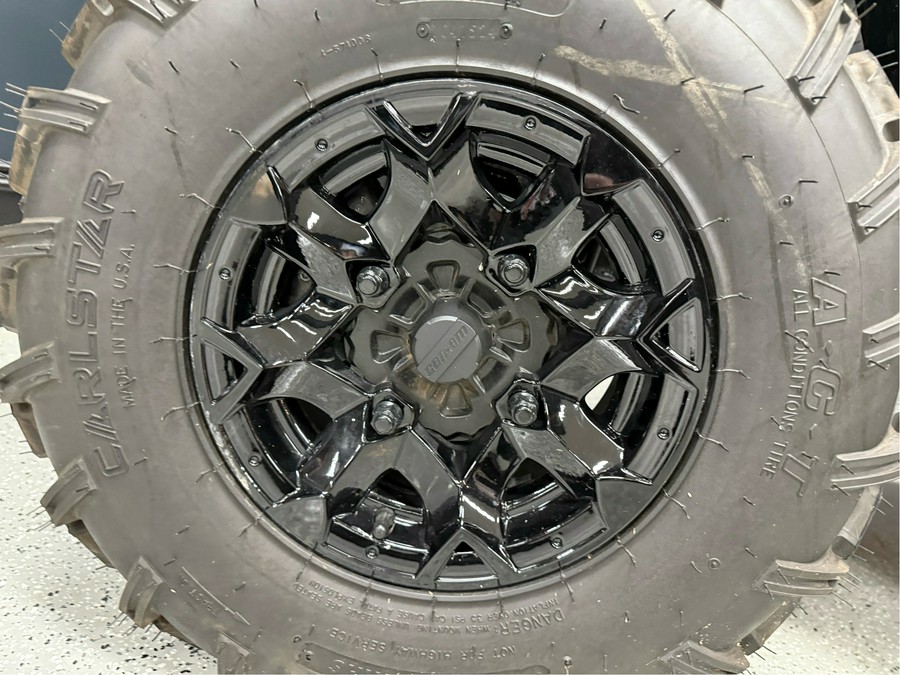 2025 Can-Am Maverick Trail DPS 700