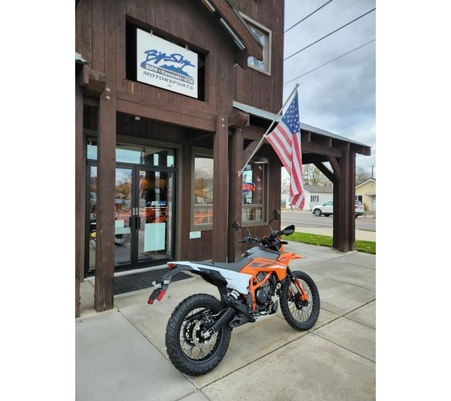 2025 KTM 390 Enduro R