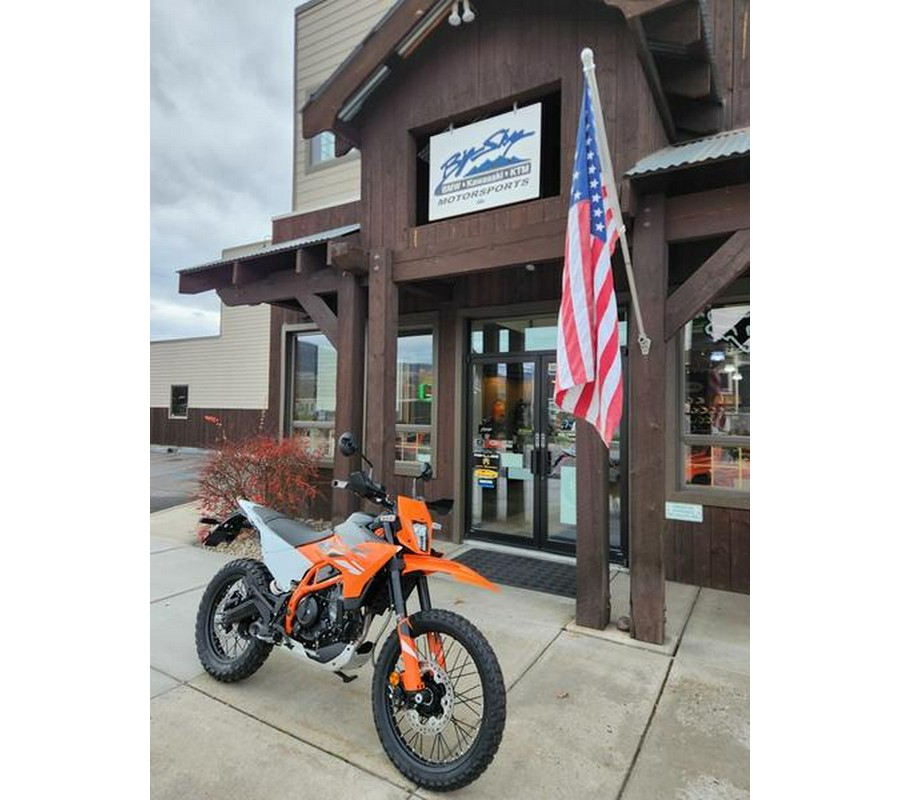 2025 KTM 390 Enduro R