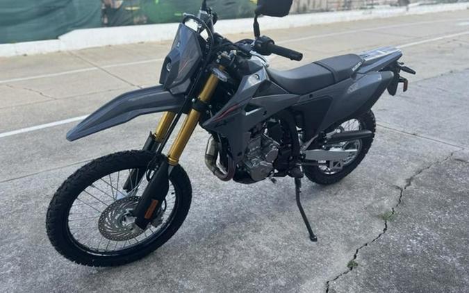 2025 Suzuki DR-Z 4S