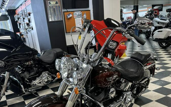 2011 Harley-Davidson® Softail® Deluxe Two-Tone Light Candy Root Beer/Dark Candy Root Beer