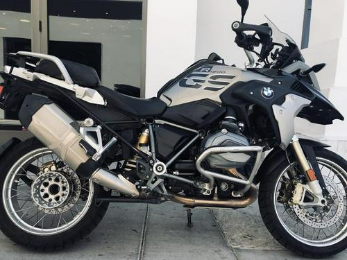 My unbiased review of the 2018 R1200GS Adventure as told by someone who has never ridden an adventure bike.