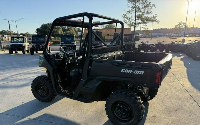 2026 Can-Am Defender HD7