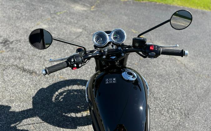2026 Triumph Bonneville T120 Black