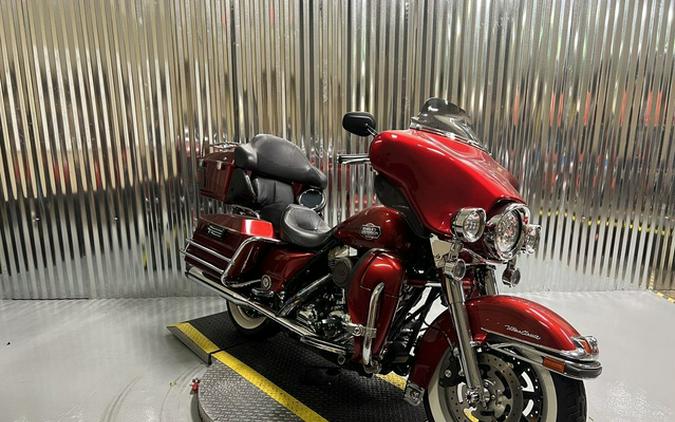 2008 Harley-Davidson Touring FLHTCU - Ultra Classic Electra Glide