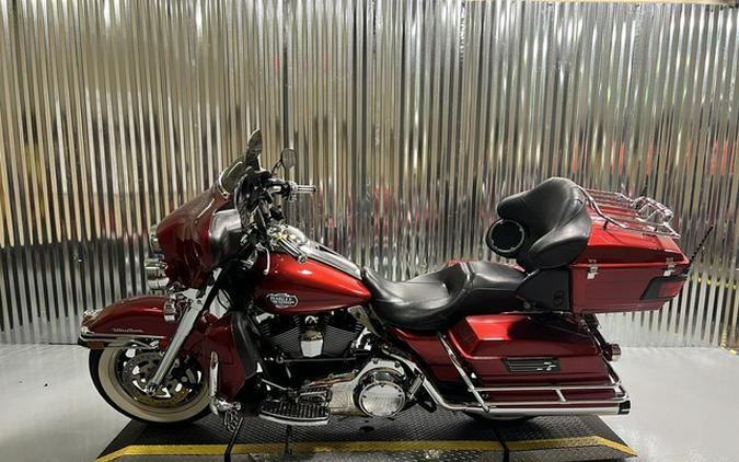2008 Harley-Davidson Touring FLHTCU - Ultra Classic Electra Glide