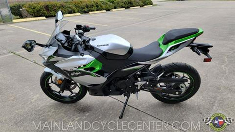 2024 Kawasaki Ninja e-1 ABS