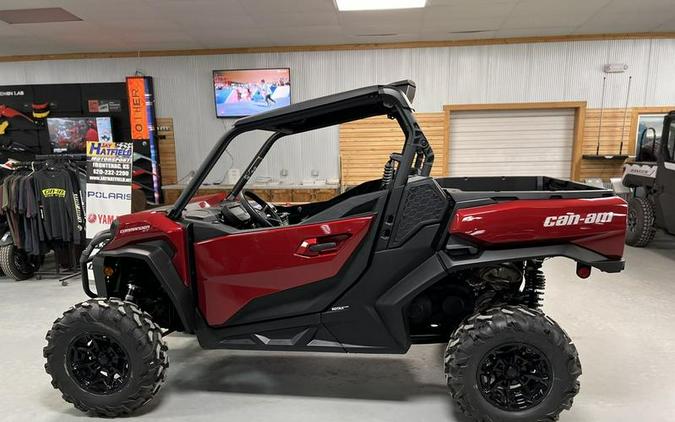 2024 Can-Am® Commander XT 700