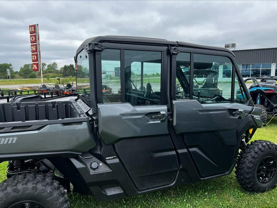 2024 Can-Am® Defender MAX Limited HD10