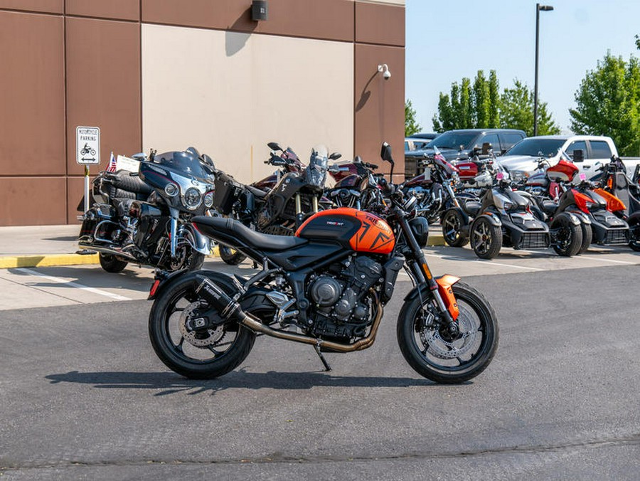 2023 Triumph Trident 660 Matte Baja Orange / Matte Storm Grey