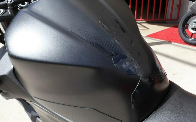 2025 Kawasaki Z500 SE ABS