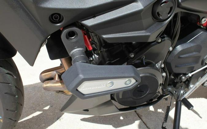 2025 Kawasaki Z500 SE ABS