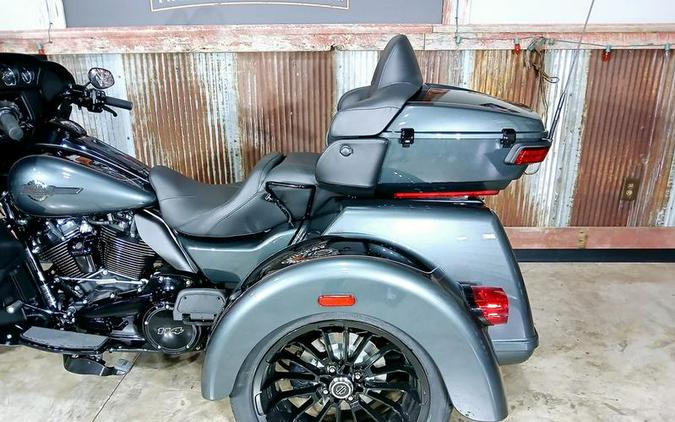 2025 Harley-Davidson® FLHTCUTG - Tri Glide® Ultra