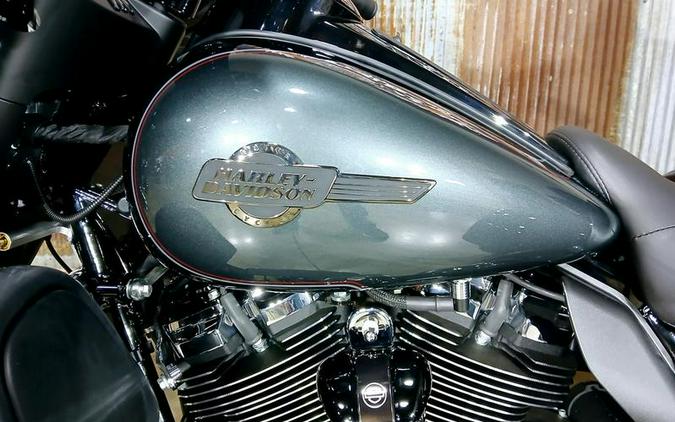 2025 Harley-Davidson® FLHTCUTG - Tri Glide® Ultra