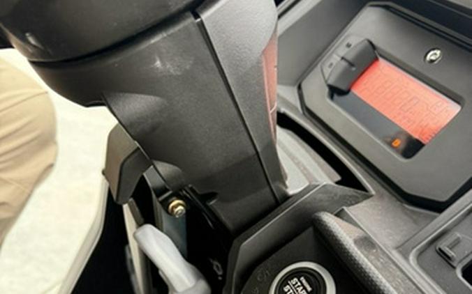 2026 Can-Am Defender XT HD11