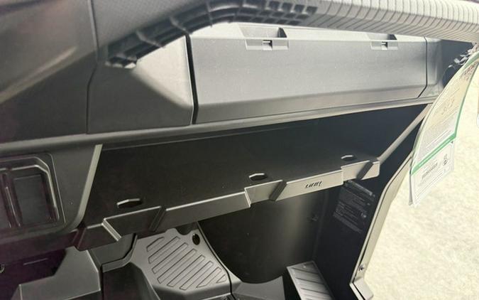 2026 Can-Am Defender XT HD11