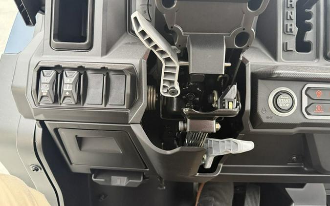 2026 Can-Am Defender XT HD11