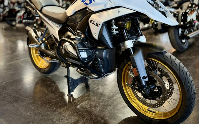 2025 BMW Motorrad R 1300 GS Light White