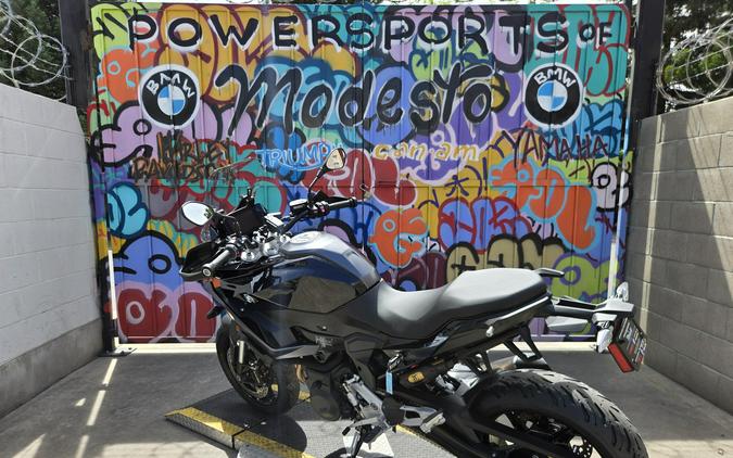 2026 BMW F 900 XR