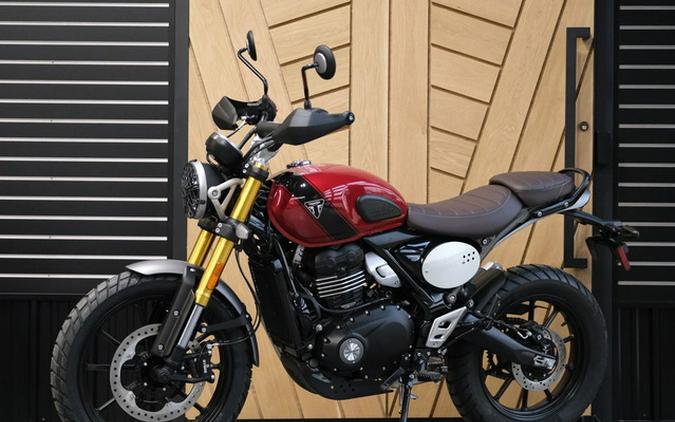 2024 Triumph Scrambler 400 X CARNIVAL RED PHANTOM BLACK