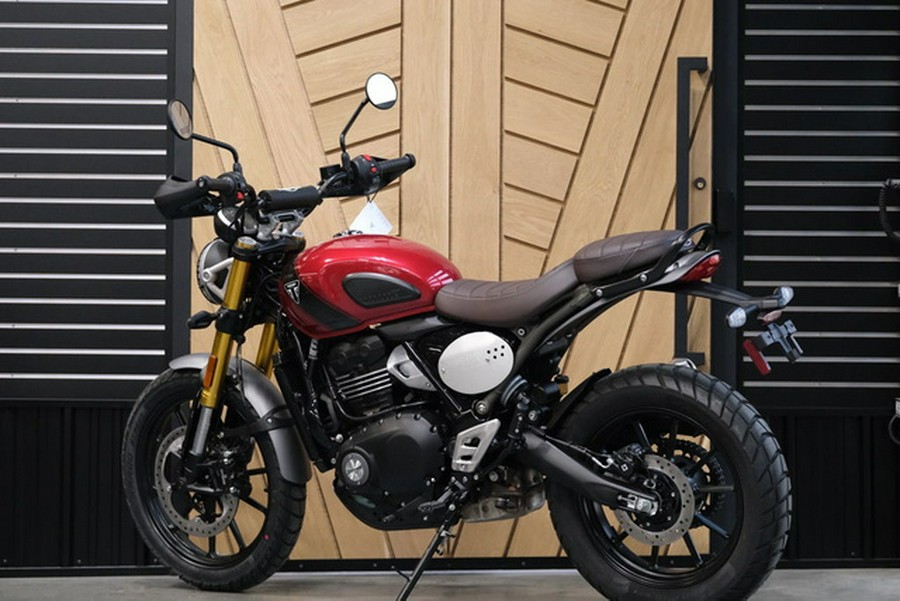 2024 Triumph Scrambler 400 X CARNIVAL RED PHANTOM BLACK