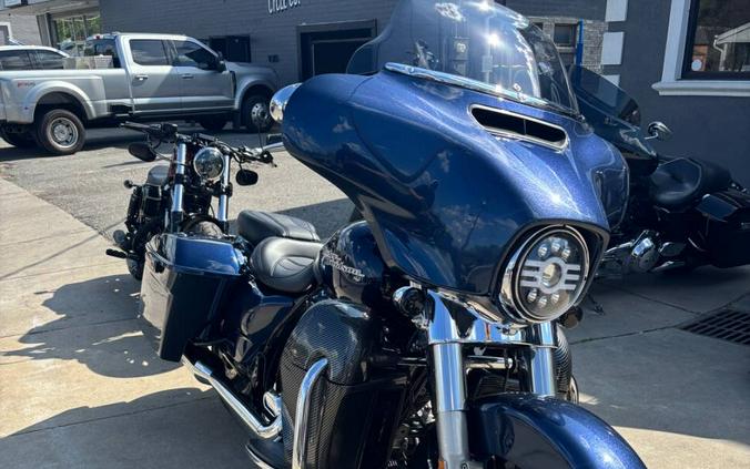 2014 Harley-Davidson Street Glide FLHX