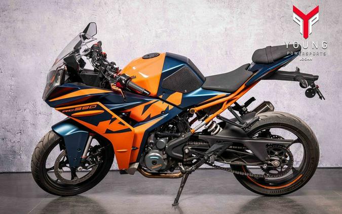 2023 KTM RC 390