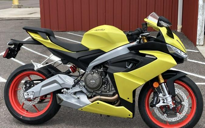 2024 Aprilia® RS 660 Acid Gold