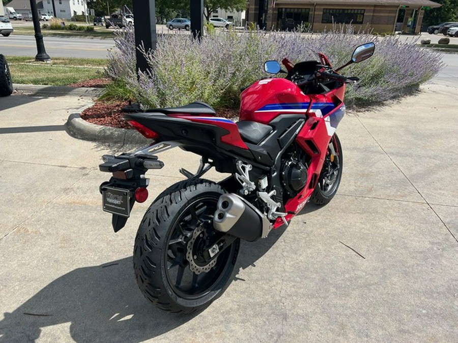 2025 Honda CBR500R