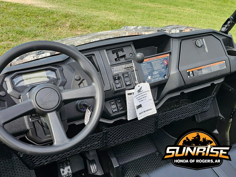2025 Honda Pioneer 1000-6 Crew Deluxe