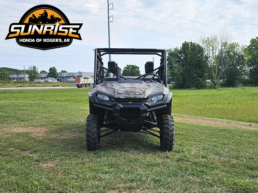 2025 Honda Pioneer 1000-6 Crew Deluxe