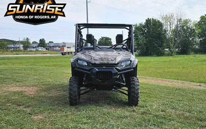 2025 Honda Pioneer 1000-6 Crew Deluxe