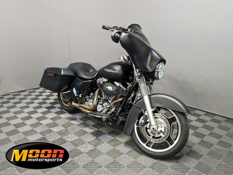 2012 Harley-Davidson FLHX - Street Glide