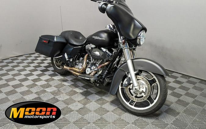 2012 Harley-Davidson FLHX - Street Glide