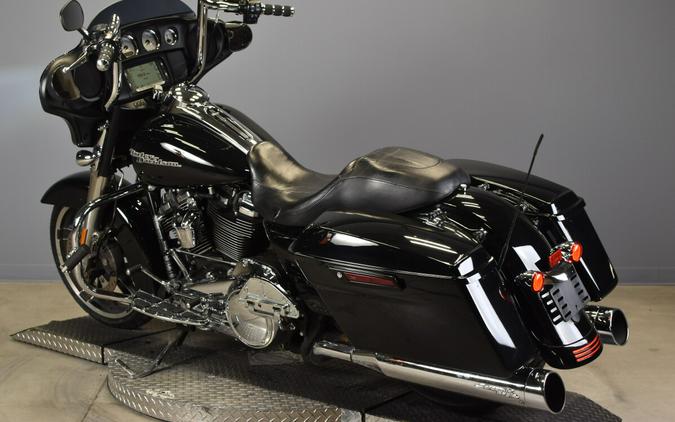 2018 Harley-Davidson Street Glide