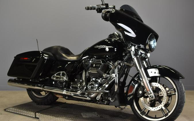 2018 Harley-Davidson Street Glide