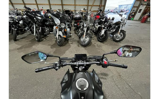 2025 Honda CB300R ABS