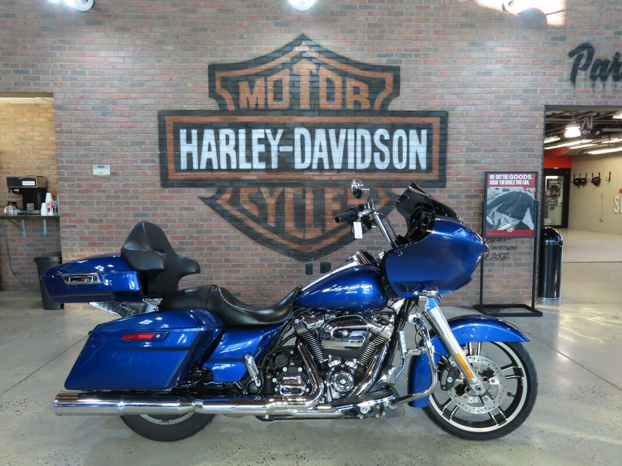 2017 Harley-Davidson® FLTRXS Road Glide® Special