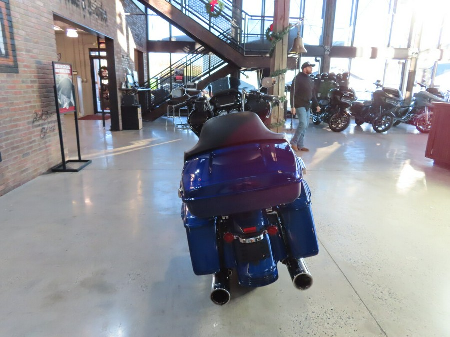 2017 Harley-Davidson® FLTRXS Road Glide® Special