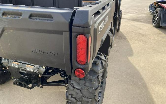 2026 Can-Am® Defender MAX DPS HD9 Stealth Black