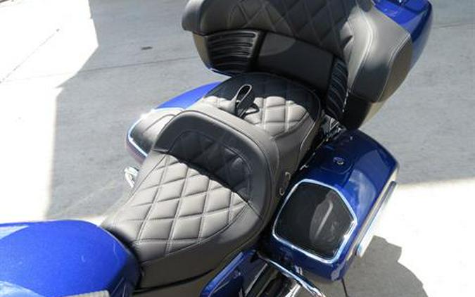 2024 Indian Motorcycle Pursuit® Limited® with PowerBand Audio Package