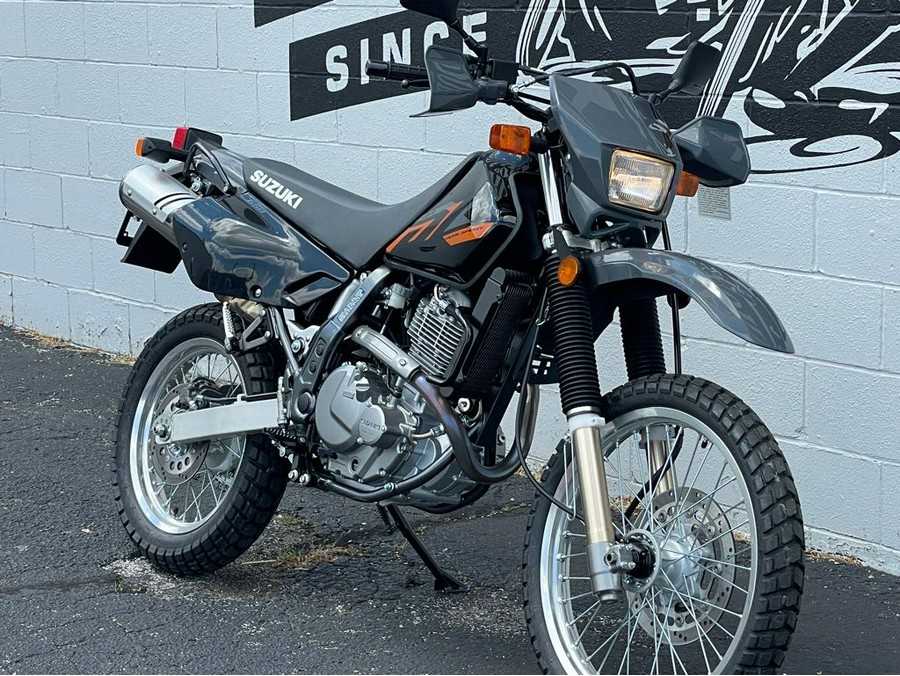 2025 Suzuki DR650S DR650SEM5