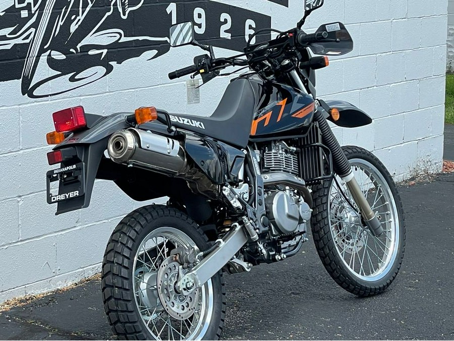 2025 Suzuki DR650S DR650SEM5