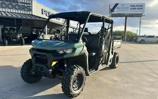 2025 Can-Am® Defender MAX HD7