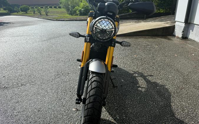 2025 Triumph Scrambler 400 X