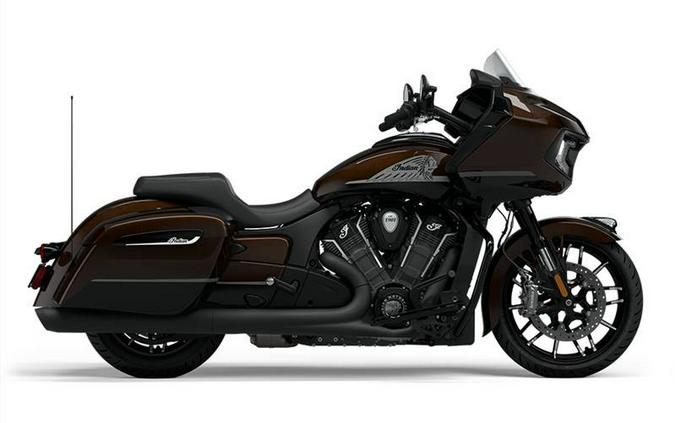 2024 Indian Motorcycle CHLNGR DH ICN, SM QTZ MTL PRL/BLK MTL, 49ST Dark H