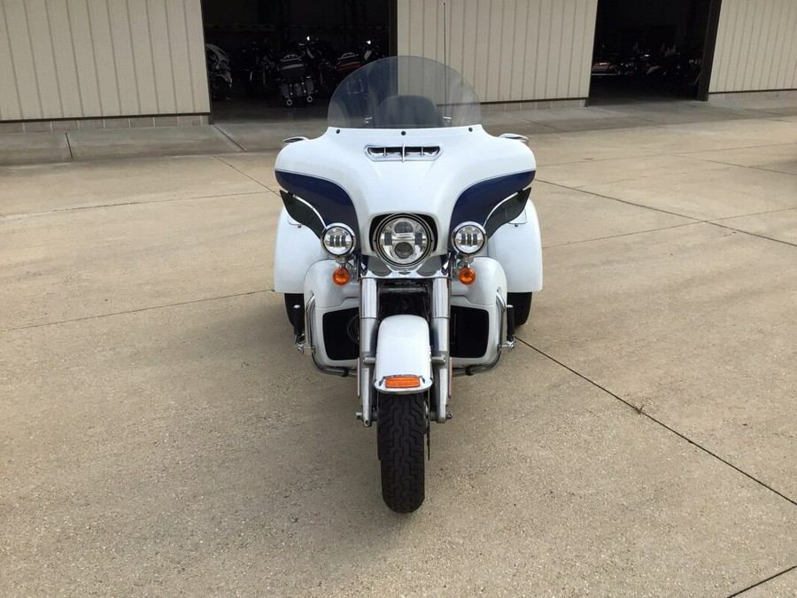 FLHTCUTG 2015 Tri Glide® Ultra