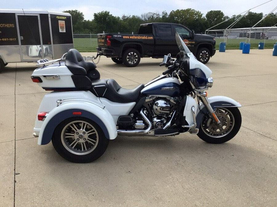 FLHTCUTG 2015 Tri Glide® Ultra